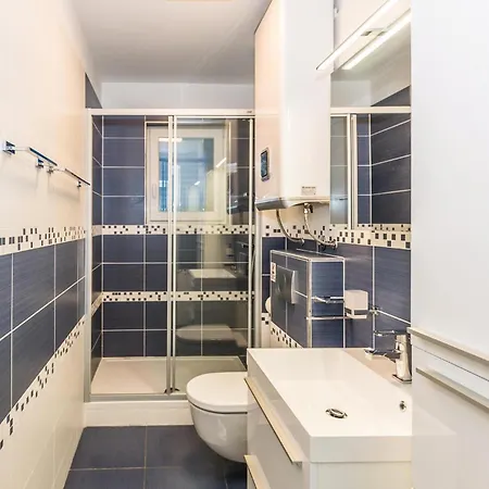 Four-bedroom In Feriehus Brist